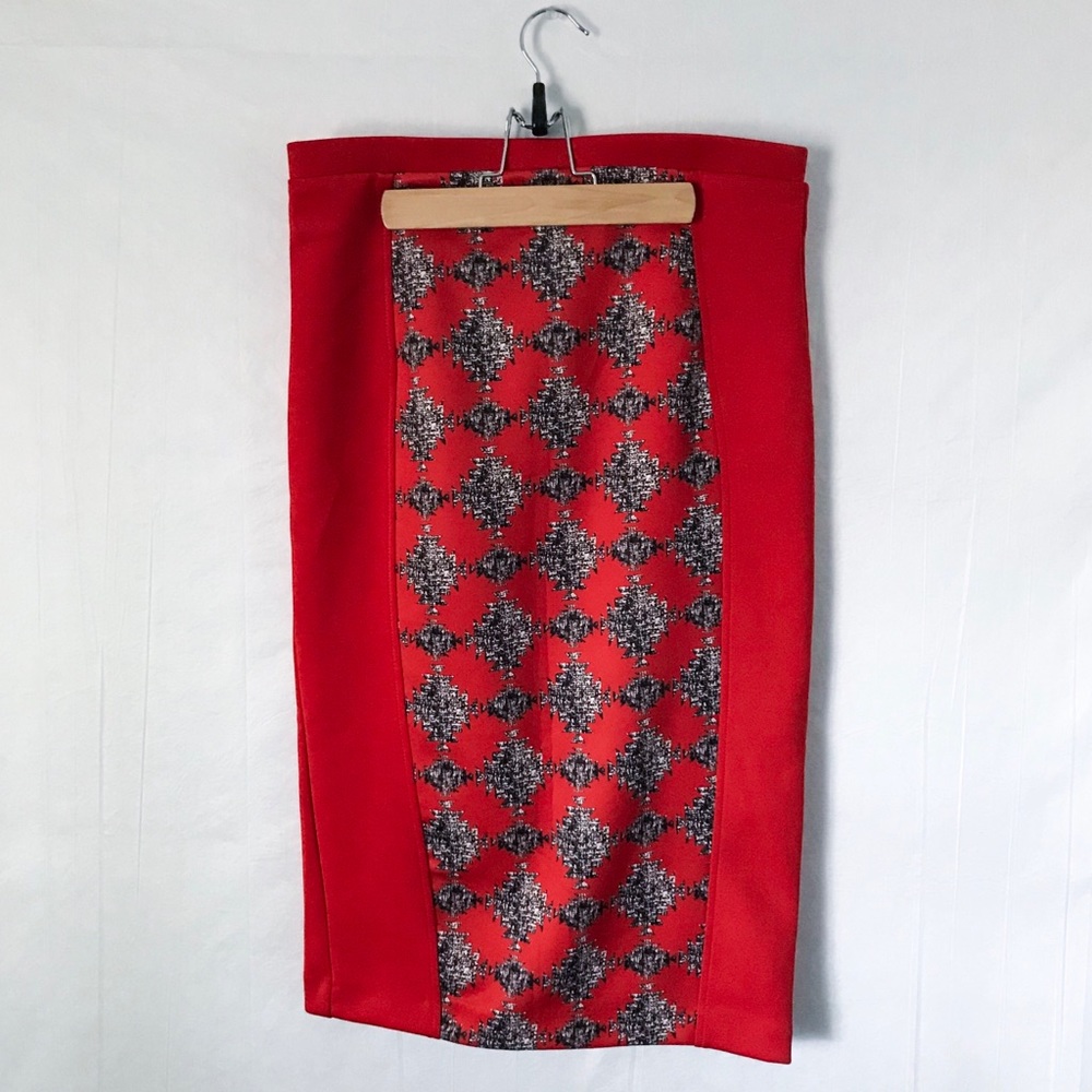 XOXO skirt